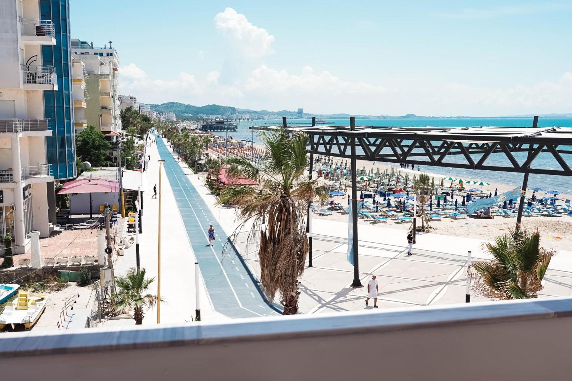 Marina Rooms Durrës Exterior foto