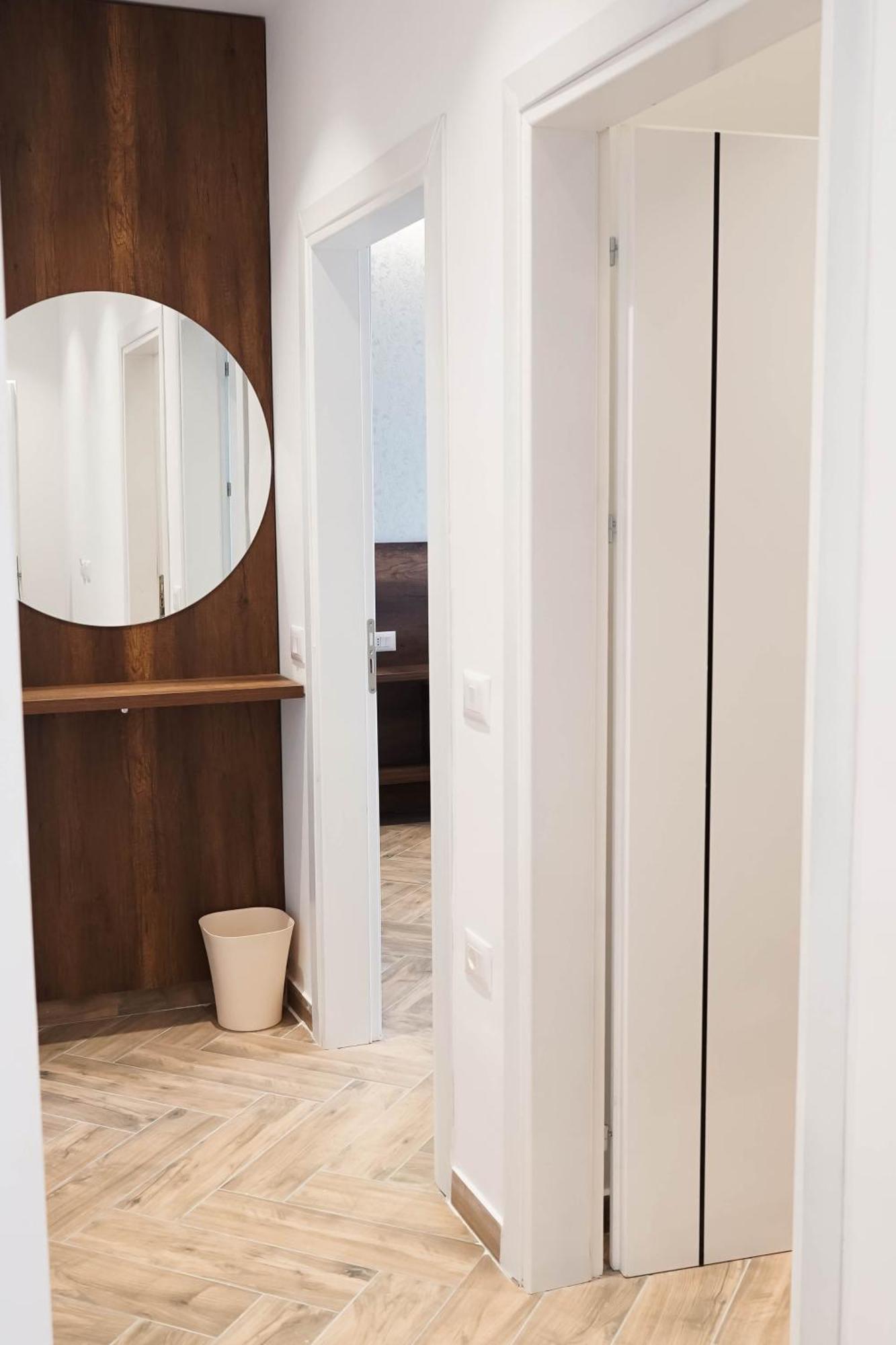 Marina Rooms Durrës Exterior foto